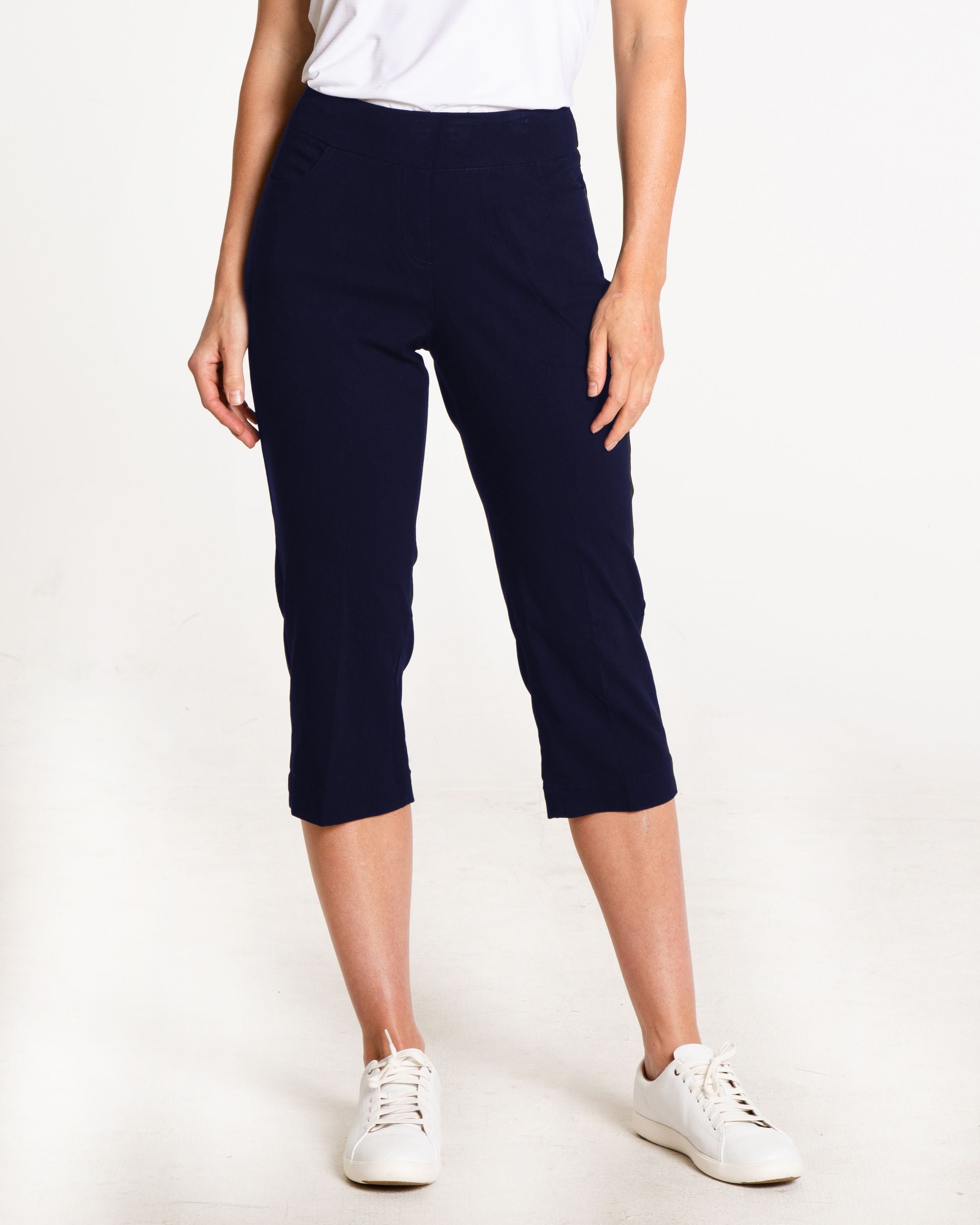 Pull-On Solid Capri Pant w/Pockets - 21" Inseam