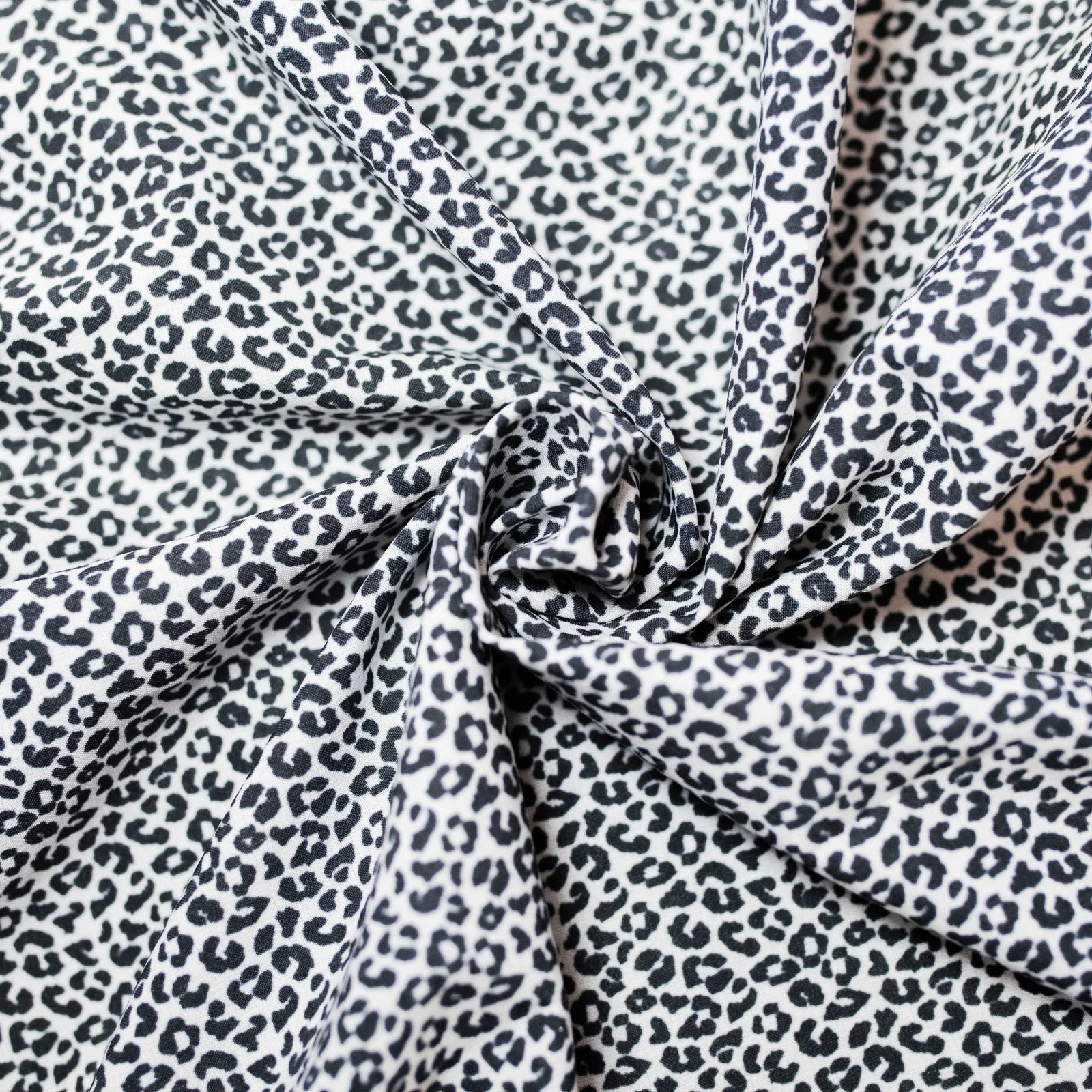 Penny Lane Spencer Skort - 16.5"